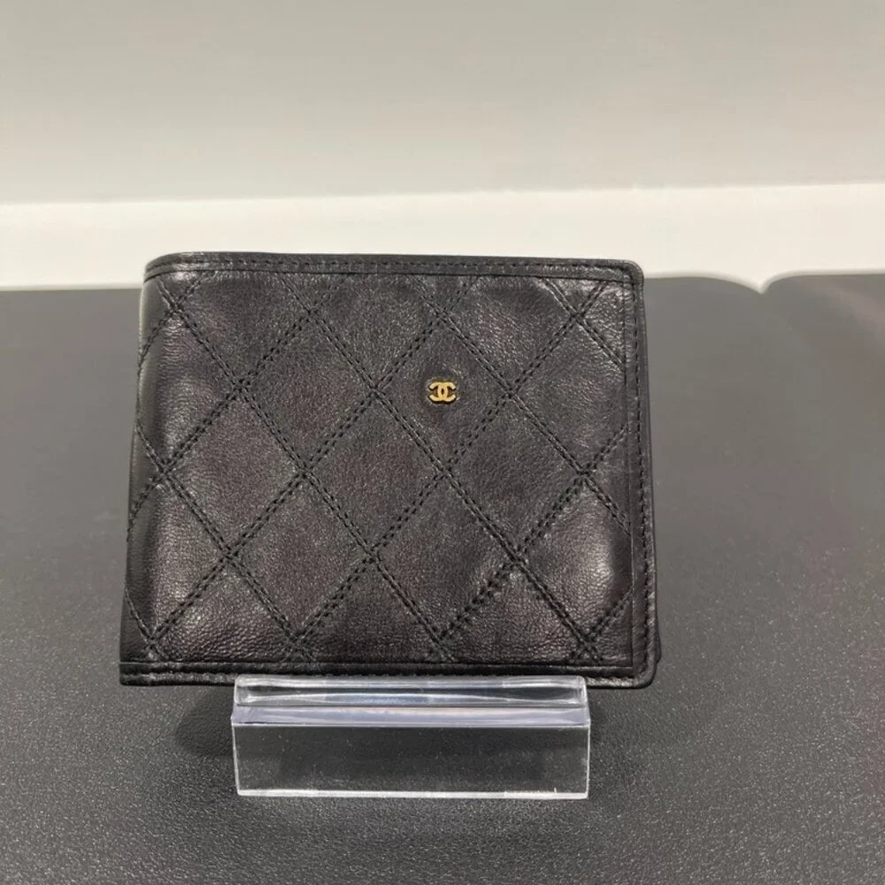 Chanel Vintage Leather Bifold Wallet (133206)